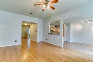 32211 Decker Oaks Dr, Pinehurst, TX 77362 - Photo 3