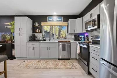 1004 E Red Cedar Circle, The Woodlands, TX 77380 - Photo 9