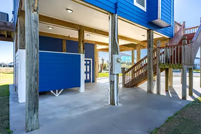 1989 Matt Drive, Crystal Beach, TX 77650 - Photo 33