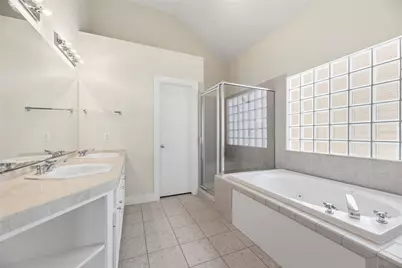 9814 Riddlelink, Houston, TX 77025 - Photo 25