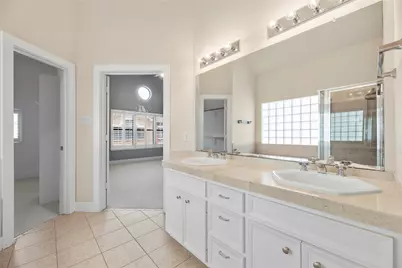 9814 Riddlelink, Houston, TX 77025 - Photo 23