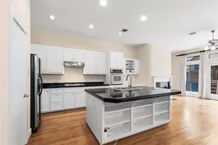 9814 Riddlelink, Houston, TX 77025 - Photo 9