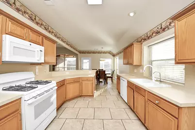 17439 Aspen Ridge Court, Richmond, TX 77407 - Photo 11