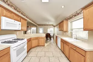 17439 Aspen Ridge Ct, Richmond, TX 77407 - Photo 11