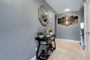 2235 Round Lake Dr, Houston, TX 77077 - Photo 5