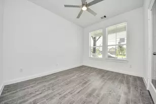 315 Ice Shr Trl, Dayton, TX 77535 - Photo 7