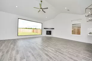 315 Ice Shr Trl, Dayton, TX 77535 - Photo 17