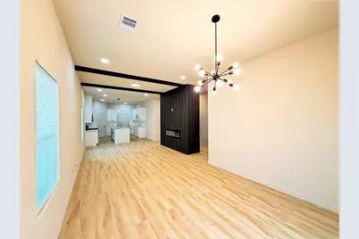 103 E Lobit Avenue, Baytown, TX 77520 - Photo 3