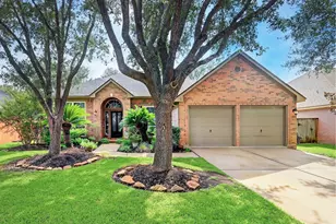 1823 River Trail, Sugar Land, TX 77479 - Photo 1