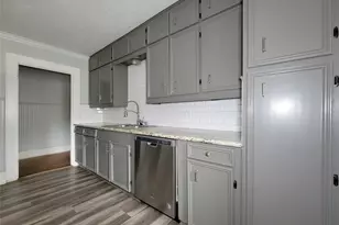 508 W Lang, Alvin, TX 77511 - Photo 11