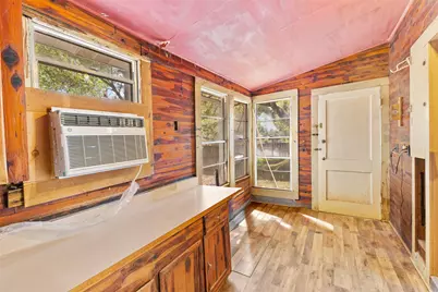 327 12th Street, Somerville, TX 77879 - Photo 17