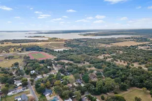 327 12th St, Somerville, TX 77879 - Photo 33