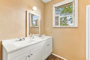 327 12th St, Somerville, TX 77879 - Photo 21