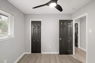 11330 Murr Way, Houston, TX 77048 - Photo 17