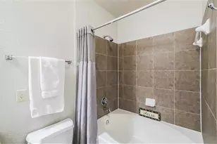 1711 Old Spanish Trl, Houston, TX 77054 - Photo 13