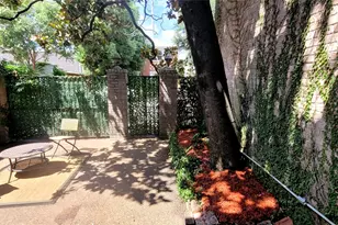 1111 Autrey St, Houston, TX 77006 - Photo 19