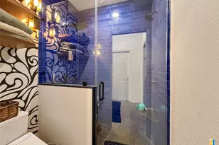214 Marathon St, Houston, TX 77018 - Photo 13