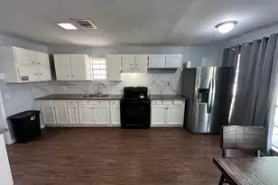 1005 Bank Dr, Houston, TX 77547 - Photo 3