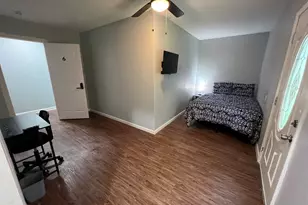 1005 Bank Dr, Houston, TX 77547 - Photo 9