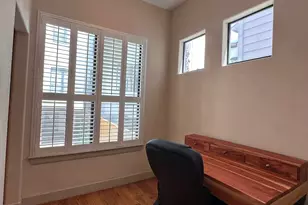 214 Detering St, Houston, TX 77007 - Photo 15