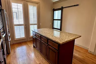 214 Detering St, Houston, TX 77007 - Photo 13