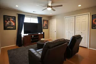 12026 Kleinmeadow Dr, Houston, TX 77066 - Photo 11