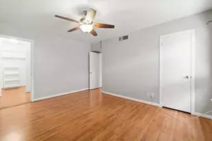 2824 Briarhurst Dr, Houston, TX 77057 - Photo 17