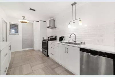 2824 Briarhurst Drive #14, Houston, TX 77057 - Photo 3