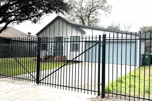4510 Kingsbury St, Houston, TX 77021 - Photo 1