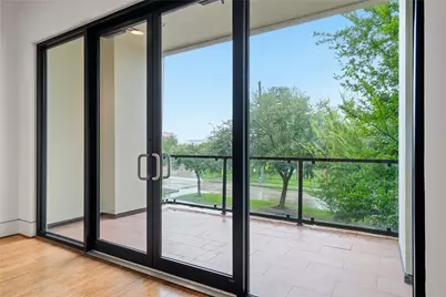 5409 Hidalgo Street #D, Houston, TX 77056 - Photo 11