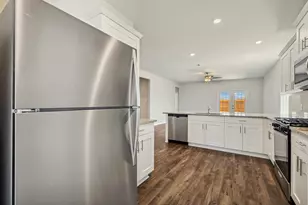 10347 Red Cardinal Dr, Cleveland, TX 77328 - Photo 9