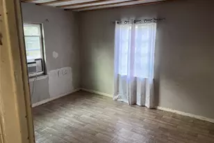 7641 Delavan Dr, Houston, TX 77028 - Photo 5