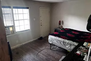 7641 Delavan Dr, Houston, TX 77028 - Photo 7