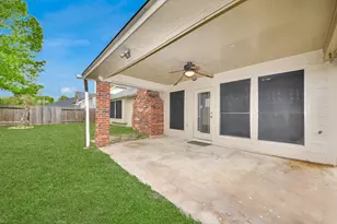 9435 Barretts Glen Ct, Houston, TX 77065 - Photo 37