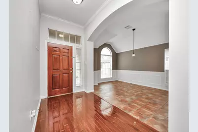 9435 Barretts Glen Court, Houston, TX 77065 - Photo 7