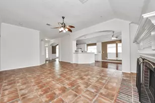 9435 Barretts Glen Ct, Houston, TX 77065 - Photo 9