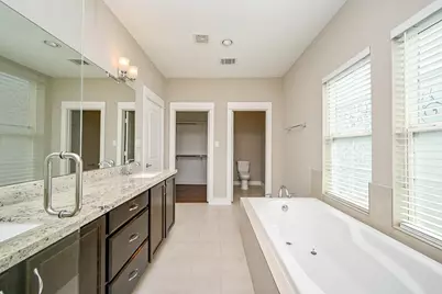 955 W 24th Street #C, Houston, TX 77008 - Photo 25