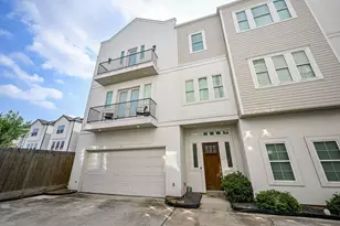 955 W 24th St, Houston, TX 77008 - Photo 3
