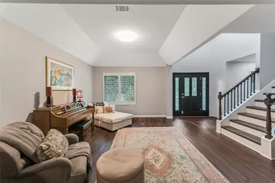 2 Summer Morning Court, The Woodlands, TX 77381 - Photo 5