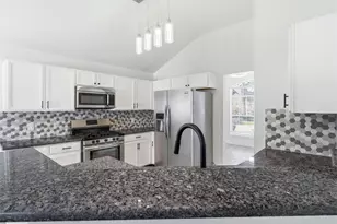 17214 Lilac Vale Ct, Houston, TX 77084 - Photo 9