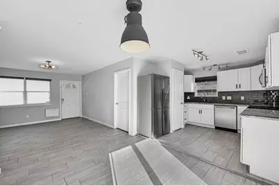 6705 Sherwood Drive, Houston, TX 77021 - Photo 1