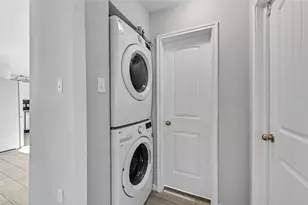 6705 Sherwood Dr, Houston, TX 77021 - Photo 9