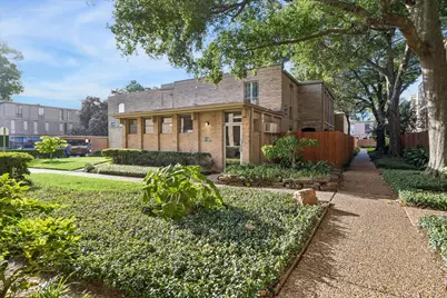 4647 Wild Indigo Street #359, Houston, TX 77027 - Photo 13