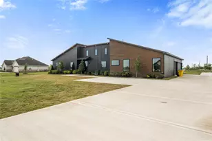 5119 Sophie Slanksy Way, Sealy, TX 77474 - Photo 33