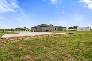 5119 Sophie Slanksy Way, Sealy, TX 77474 - Photo 37