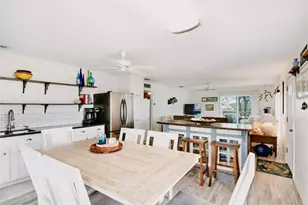 88 Bay St, Port O'Connor, TX 77982 - Photo 9