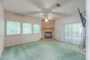 241 E Peterson Loop, Livingston, TX 77351 - Photo 7