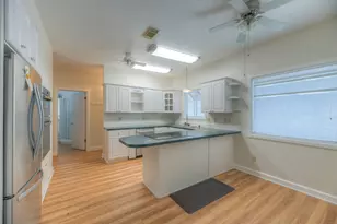241 E Peterson Loop, Livingston, TX 77351 - Photo 5