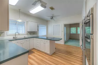 241 E Peterson Loop, Livingston, TX 77351 - Photo 3