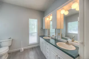 241 E Peterson Loop, Livingston, TX 77351 - Photo 13